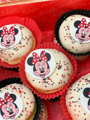 Cupcakes - Donuts Minnie met sprinkles