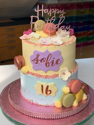 Drip Cake - Crèmetaart pastel sweet 16 Sofie