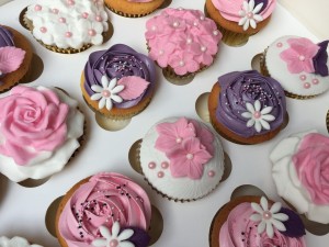Cupcakes - Cupcakes in wit roze paars